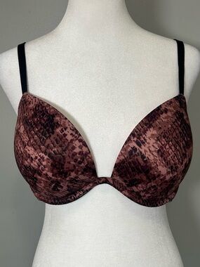 Victoria’s Secret PINK Super Push Up Wear Everywhere Bra